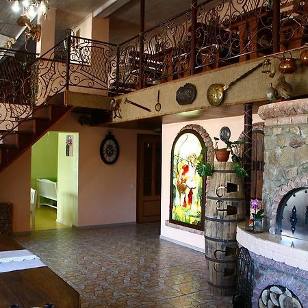 Seven Stars Motel Sumy Bagian luar foto