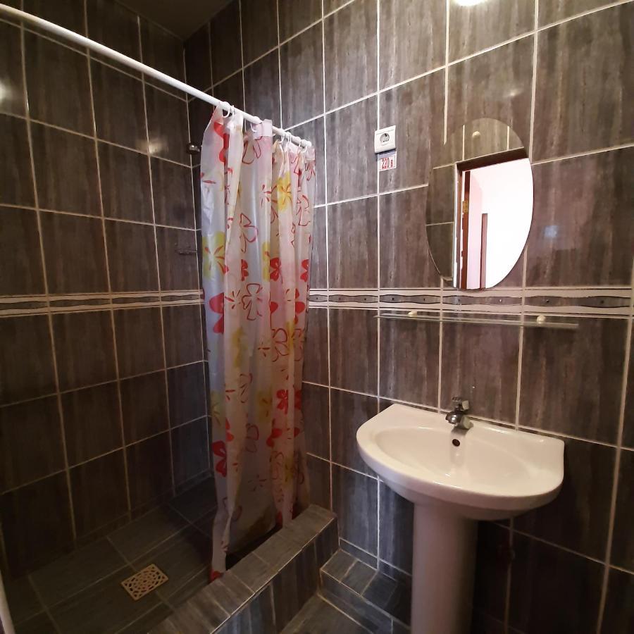 Seven Stars Motel Sumy Bagian luar foto