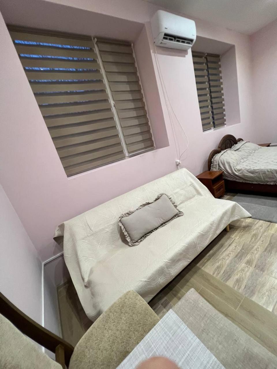Seven Stars Motel Sumy Bagian luar foto