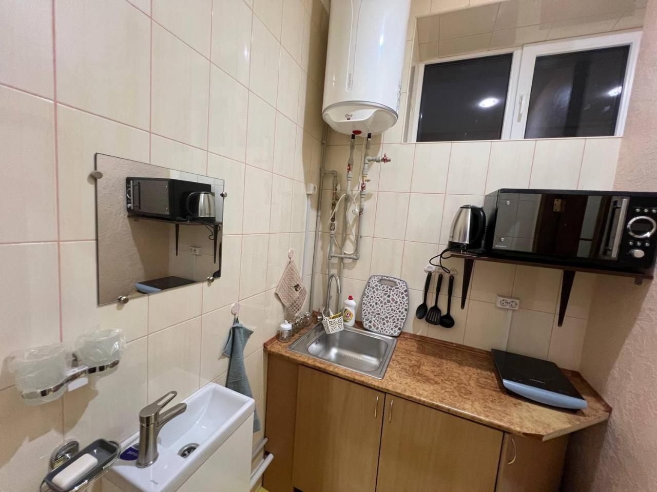 Seven Stars Motel Sumy Bagian luar foto