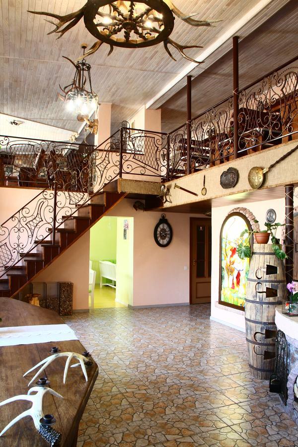 Seven Stars Motel Sumy Bagian luar foto